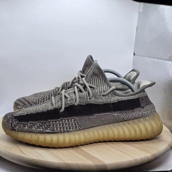 adidas Yeezy Boost 350 V2 Zyon Men's Size US 10.5 - Picture 1 of 11